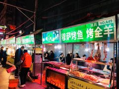 -正宁路小吃夜市