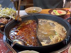 -赵美丽·重庆社区火锅·直营店(火车东站·中豪国际店)