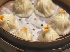 蟹粉小笼包-绿波廊(豫园店)