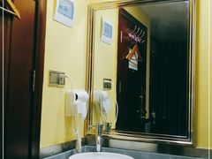 -好家园酒店(深圳坪山技术大学地铁站店)