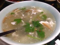 ws墨鱼蛋酸辣汤-辛香汇(飞洲店)