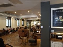 大堂-星巴克臻选(广州沙面店)