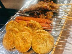 -金陵大勇烧烤·小龙虾·海鲜大咖(竹山路店)