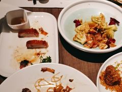 -港丽餐厅(来福士店)