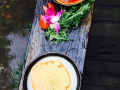 -乐领拈花溪·林涧食韵