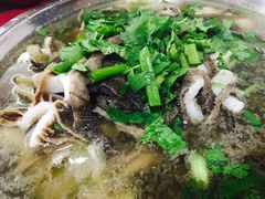 -谢老五跷脚牛肉·非遗传承店