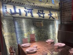 -东口码头·烧鸽子·鱼头泡饼·地方菜(金鹰悦城店)