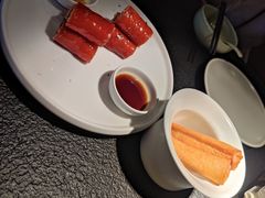 -蝴蝶里·粤菜·点心(滨江龙湖店)