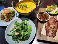 -大头虾越式风味餐厅(光明广场店)