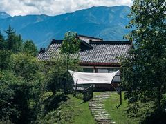 -硗碛藏寨·神木垒景区