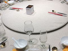 -品悦酒店(三林古镇店)