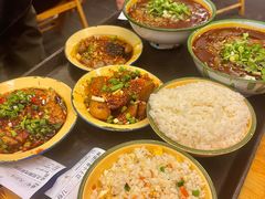 -拈签一笑黄牛肉辣卤串串