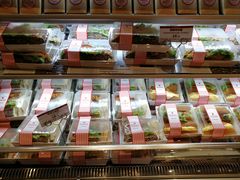 面包甜点陈列柜-山崎面包(静安久光店)