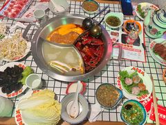 -山悦里 山野·鲜火锅(罗斯福广场店)