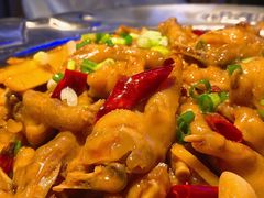 鸡爪-胖哥俩肉蟹煲(河北勒泰购物中心店)