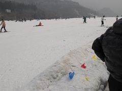 -济南卧虎山滑雪场