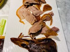 德胜枣木烤鸭-雀蓝川菜(奥体广场店)