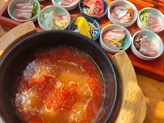 -桥香园过桥米线(国贸店)