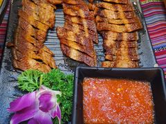 烧烤五花肉-香巴拉云南餐厅(华莱坞店)