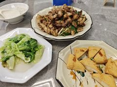 -银峰农庄·特色烧鸡·鲜无花果浸鸡