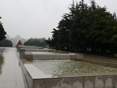 -上海市龙华烈士陵园