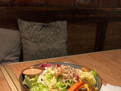 -玛格萝妮(汇智国际商业中心店)