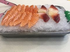 三文鱼生-新享乐海鲜(翠华路店)
