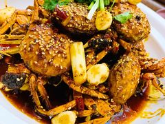 -肥肥虾庄·金牌油焖大虾(汉口城市广场店)