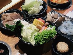-呷哺呷哺 黄金牧场 (盛世天骄店)