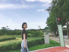 -王府井奥莱临潼小镇(临潼店)