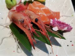 -铭牛烧肉·和牛海鲜自助(高新月牙湖店)