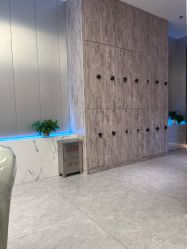 -PE SALON