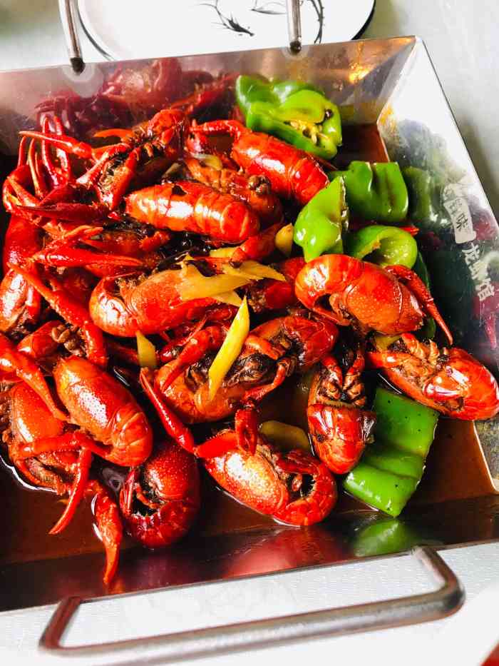 锋味龙虾烧烤-"第二次去吃了,上次去吃服务员推荐说他家烤.