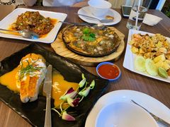 -The Dishes Seafood & Restaurant