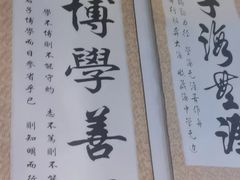 -荒岛实景沉浸密室(江汉路1店)