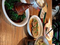 -新白鹿餐厅(银泰西湖文化广场店)