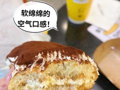 -PARIS BAGUETTE巴黎贝甜(周浦万达店)