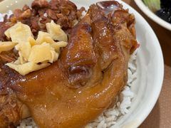 -红猪卤肉饭(大西洋美食城店)
