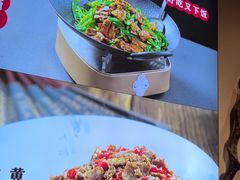 -鸽舞笙平金牌烧鸽子·融合菜(鲁谷店)