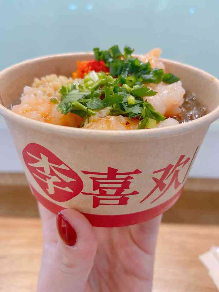 李喜欢手工虾滑(梅溪湖店)-"虾滑很好吃,能吃得到的真材实料,全是虾的