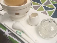 -燕庭·纯燕窝·甜品下午茶(南京西路店)