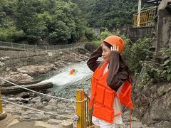 -安吉龙王山峡谷漂流
