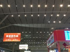 -西安北站(地铁站)