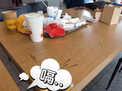 -麦当劳(展览路店)