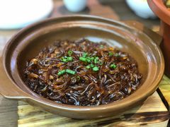 -有红鸡毛店·川菜(建设路店)