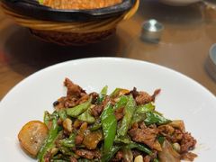 -钵家大院·地道湖北菜(江夏·大花岭店)