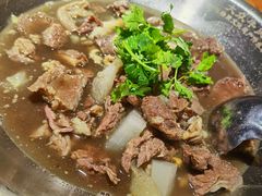 -大众跷脚牛肉馆·非遗传承单位(峨眉山店)