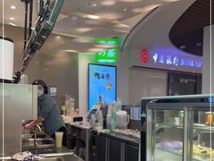 大堂-奈雪的茶(市百一店)