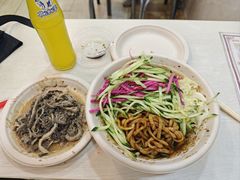 -黑八私房老北京炸酱面