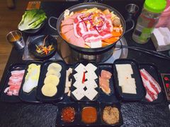 -烤路里·韩国品质自助烤肉(石路天虹4号店)